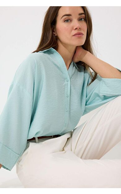 DeFacto Regular Fit Apaş Yaka Baisc Düz Uzun Kollu Gömlek