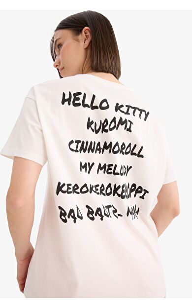 DeFacto Coool Hello Kitty Oversize Geniş Kalıp Baskılı Kısa Kollu Tişört E6157AX25SMWT32