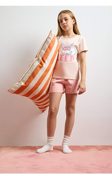DeFacto Kız Çocuk Pijama Takımı Kısa Kollu Pijama Üstü Esenek Belli Şort Pijama Altı