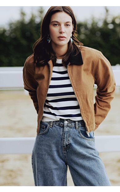 DeFacto Regular Fit Kontrast Yakalı Fermuarlı Cepli Pamuklu Ceket Mont