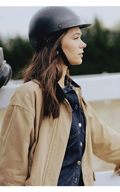 DeFacto Regular Fit Kontrast Yakalı Cepli Pamuklu Mevsimlik Ceket Mont