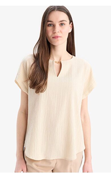 Regular Fit Apaş Yaka Basic Düz Kısa Kollu Bluz