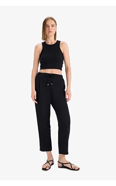 DeFacto Carrot Fit Kumaş Pantolon Yüksek Bel Düz Paça E6676AX25SPBK81