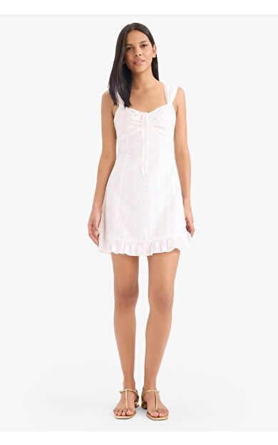 Kalp Yaka Pamuklu Askılı Mini Elbise