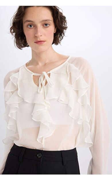 Regular Fit Yuvarlak Yaka Fırfırlı Şifon Uzun Kollu Bluz
