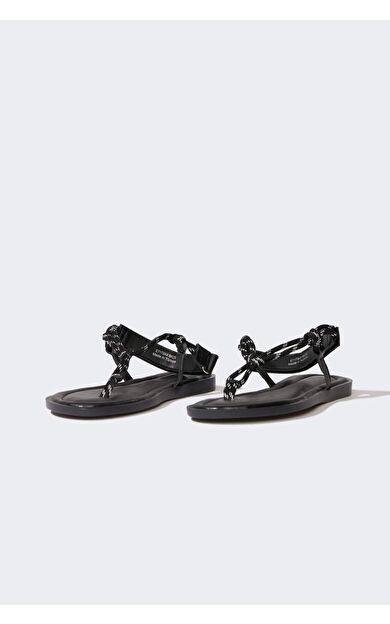 DeFacto Kadın Tek Bantlı Düz Taban Terlik