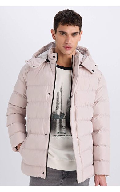 Regular Fit Kapüşonlu Şişme Mont Fermuarlı Çıtçıt Kapamalı Cepli