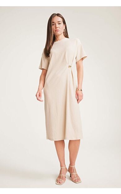 Regular Fit Bisiklet Yaka Bürümcük Kısa Kollu Elbise