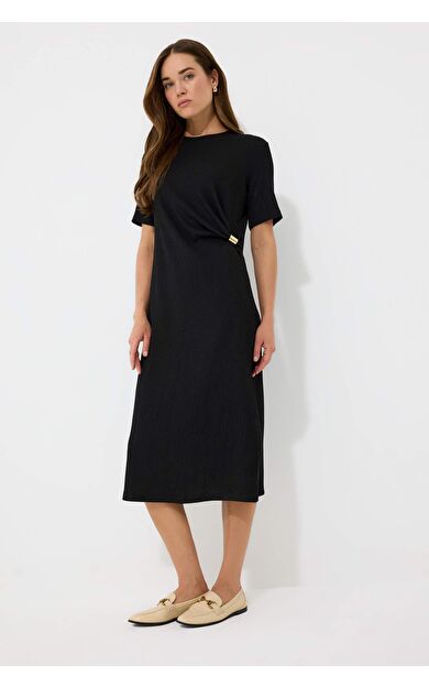 Regular Fit Bisiklet Yaka Basic Düz Bürümcük Kısa Kollu Midi  Elbise