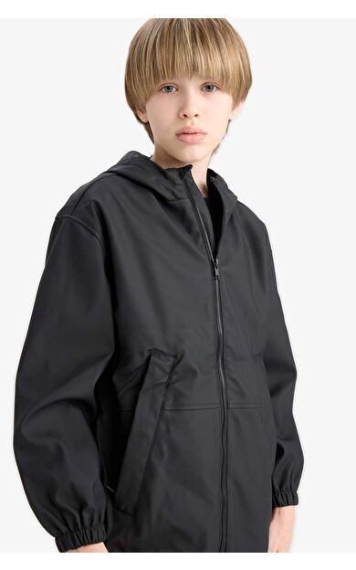 DeFacto Erkek Çocuk Su İtici Kapüşonlu Fermuarlı Yağmurluk