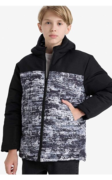 Erkek Çocuk Su İtici Kapüşonlu Fermuarlı Şişme Mont