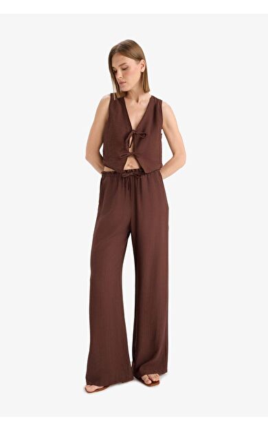 DeFacto Wide Leg Kumaş Pantolon Çift Cepli Yüksek Bel Geniş Paça E7434AX25SMBN341