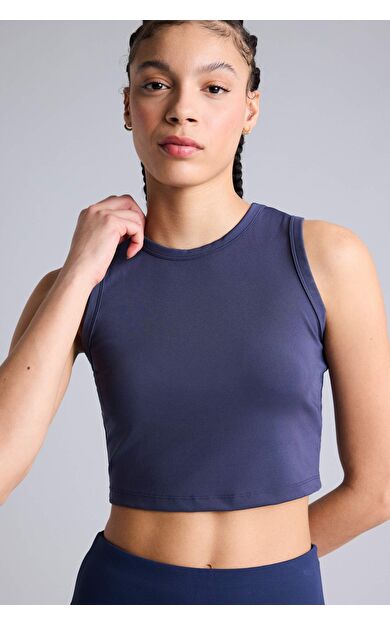 DeFacto Crop Top Bisiklet Yaka Sporcu Atlet