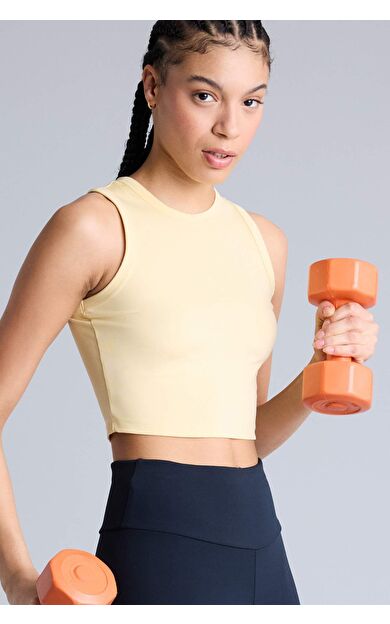 DeFacto Crop Top Bisiklet Yaka Sporcu Atlet