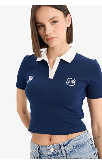 DeFacto Coool Fitted Polo Yaka Baskılı Ribana Kısa Kollu Tişört E7838AX25SMNV248