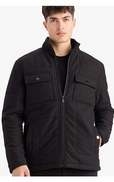 Slim Fit Dar Kesim Dik Yaka Astarlı Fermuarlı Cepli Kışlık Şişme Penye Mont E7888AX25AUBK27