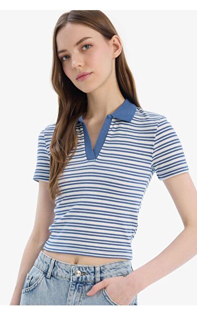 DeFacto Fitted Polo Yaka Çizgili Fitilli Kaşkorse Kısa Kollu Tişört E7907AX25SMIN257