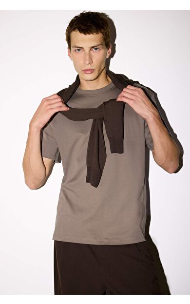 DeFacto Regular Fit Bisiklet Yaka Kısa Kollu Tişört E7961AX25AUBN571