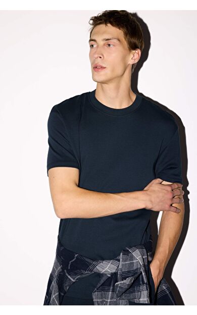 DeFacto Regular Fit Bisiklet Yaka Kısa Kollu Tişört E7961AX25AUNV64
