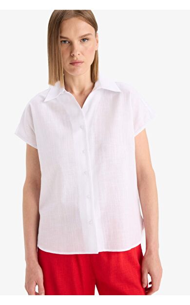 DeFacto Regular Fit Gömlek Yaka Flamlı Pamuk Kısa Kollu Gömlek E8472AX25SMWT79