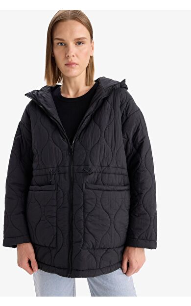 Su Geçirmez Regular Fit Kapüşonlu Fermuarlı Kapitoneli Mont E8693AX25AUBK27