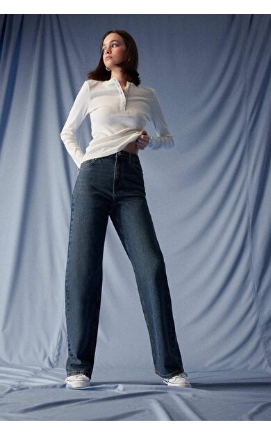 DeFacto 90's Wide Leg Yüksek Bel Düz Paça Uzun Jean Pantolon E9122AX25AUNM34