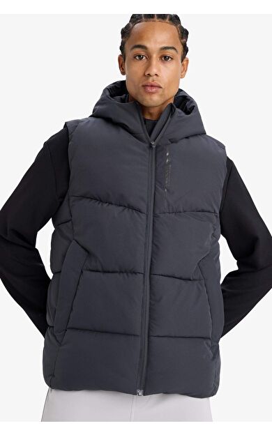 DeFactoFit Regular Fit Kapüşonlu Su Geçirmez Fermuarlı Şişme Yelek