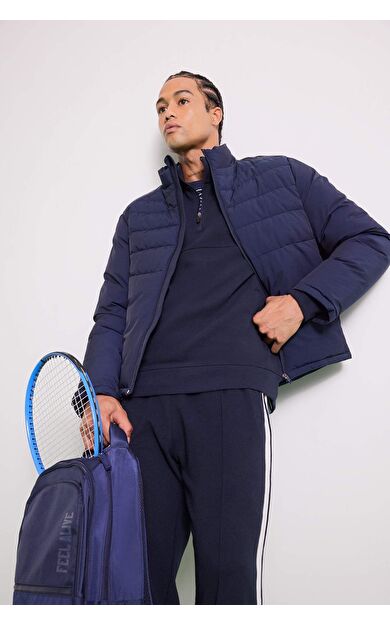 DeFacto DeFactoFit Su İtici Regular Fit Fermuarlı Su Geçirmez Mont