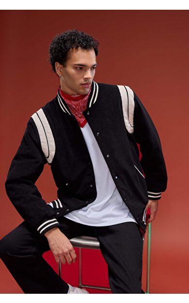 Regular Fit Kolej Yaka Bomber Çıtçıtlı Su Geçirmez Mont