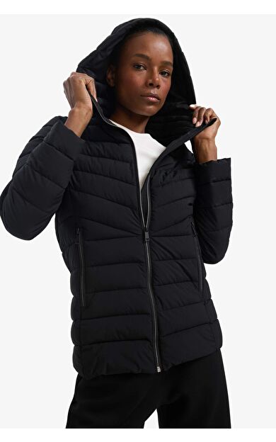 DeFactoFit Su İtici Regular Fit Kapüşonlu Fermuarlı Cepli Şişme Mont