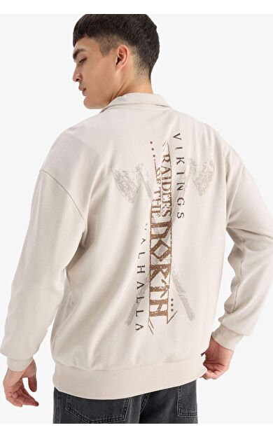 DeFacto Vikings Valhalla Boxy Fit Dik Yaka Fermuarlı Sırt Baskılı Sweatshirt
