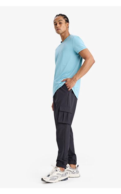 DeFacto DeFactoFit Slim Fit Dar Kesim Kargo Cepli Dokuma Sporcu Jogger Eşofman Altı