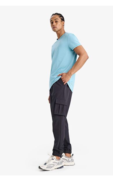 DeFacto DeFactoFit Slim Fit Dar Kesim Kargo Cepli Dokuma Sporcu Jogger Eşofman Altı