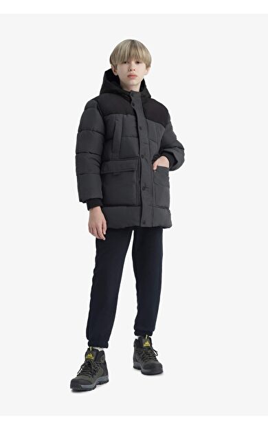 Erkek Çocuk Su İtici Kapüşonlu Polar Astarlı Parka E9373A825WNAR15