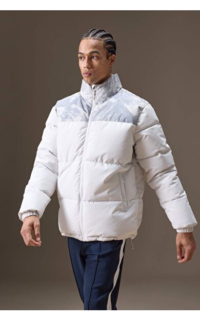 Defactofit Su Geçirmez Oversize Geniş Kalıp Fermuarlı Rüzgar Geçirmez Şişme Mont