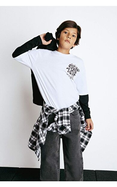 DeFacto Erkek Çocuk Oversize Geniş Kalıp Bisiklet Yaka Uzun Kollu Tişört E9588A825AUWT79