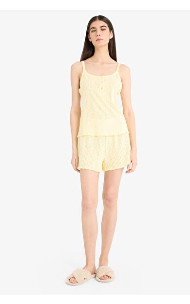 DeFacto Pijama Takımı Askılı Pijama Üstü Esnek Belli Şort Pijama Altı-Fall in Love