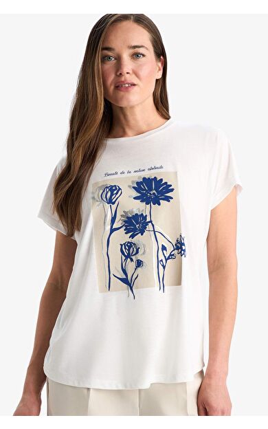 Bisiklet Yaka Çiçekli Kısa Kollu Tişört
