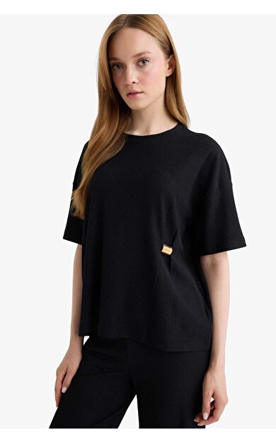 Regular Fit Bisiklet Yaka Bürümcük Kısa Kollu Tişört E9891AX25AUBK81