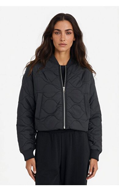 Su Geçirmez Regular Fit Kolej Yaka Fermuarlı Bomber Mont