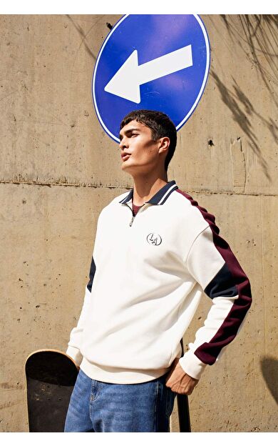 DeFacto Boxy Fit Polo Yaka Sweatshirt F0114AX25AUER91