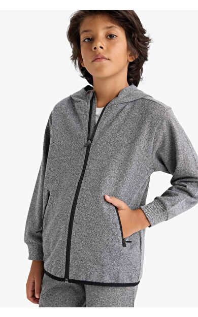 Erkek Çocuk Kapüşonlu İnce Sweatshirt Kumaşı Hırka