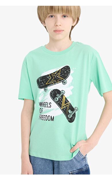 DeFacto Erkek Çocuk New Regular Fit Bisiklet Yaka Baskılı Kısa Kollu Tişört F0174A825SMGN1203