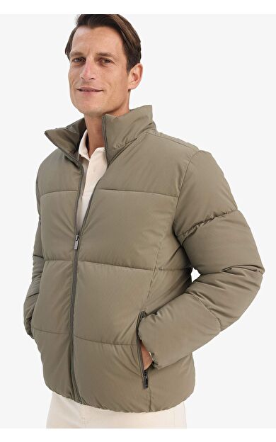 Regular Fit Dik Yaka Fermuarlı Su Geçirmez Mont F0307AX25WNKH401