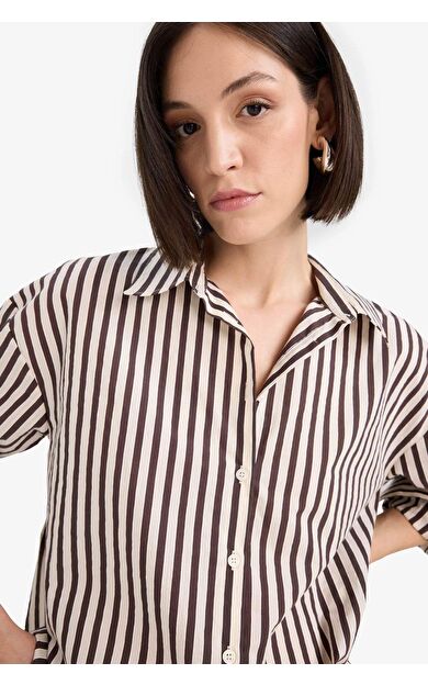 DeFacto Loose Fit Çizgili Poplin Uzun Kollu Gömlek F0403AX25SMBN390