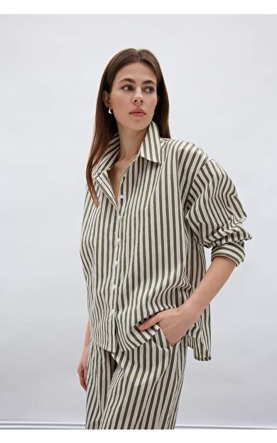 DeFacto Loose Fit Çizgili Poplin Uzun Kollu Gömlek F0403AX25SMKH210