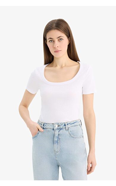 DeFacto Slim Fit Dar Kesim Bisiklet Yaka Basic Düz Fitilli Kaşkorse Kısa Kollu Tişört F0684AX25SPWT83