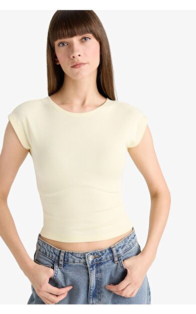 DeFacto Slim Fit Dar Kesim Bisiklet Yaka Basic Düz Modal Kısa Kollu Tişört