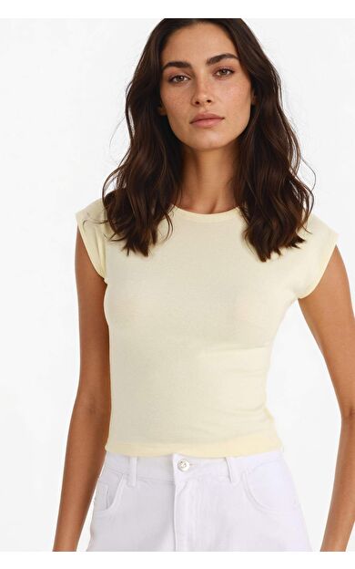 DeFacto Slim Fit Dar Kesim Bisiklet Yaka Basic Düz Modal Kısa Kollu Tişört F0685AX25SPYL504