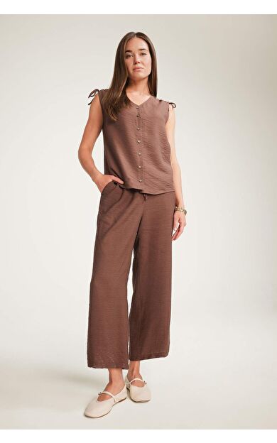 DeFacto Regular Fit Cep Detaylı Geniş Paça Pantolon F0988AX25SMBN316